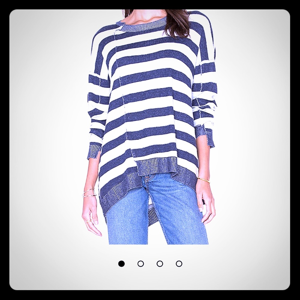 Wilt sweater in navy and pink